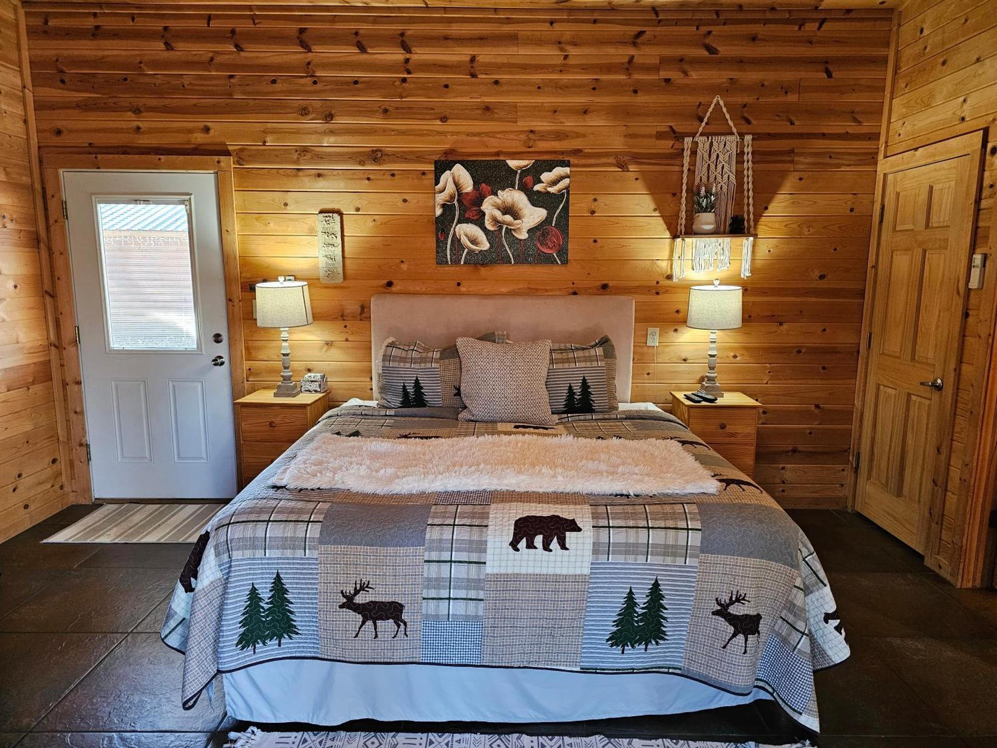 5 Min To Beaver Lake-King Bed-Fire Pit-Jetted Tub #5 Eureka Springs Exterior photo
