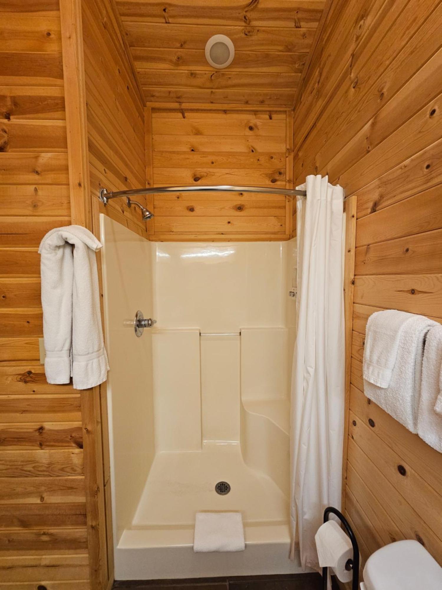 5 Min To Beaver Lake-King Bed-Fire Pit-Jetted Tub #5 Eureka Springs Exterior photo